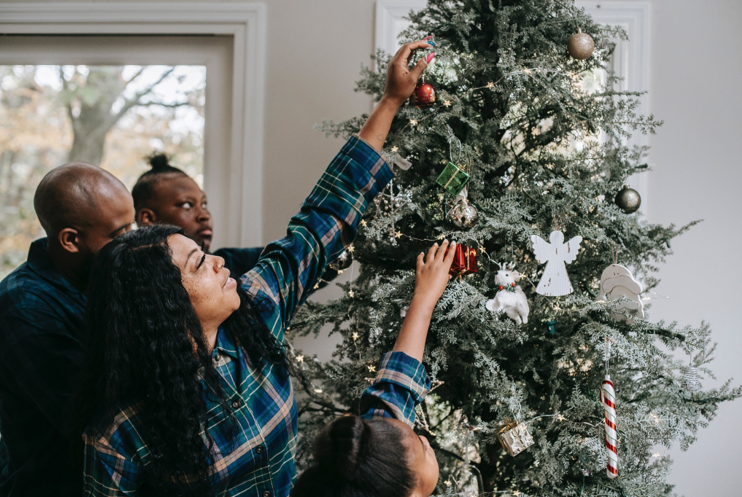 Why Prelit Christmas Trees are a Must-Have for New Parents with Newborn Babies